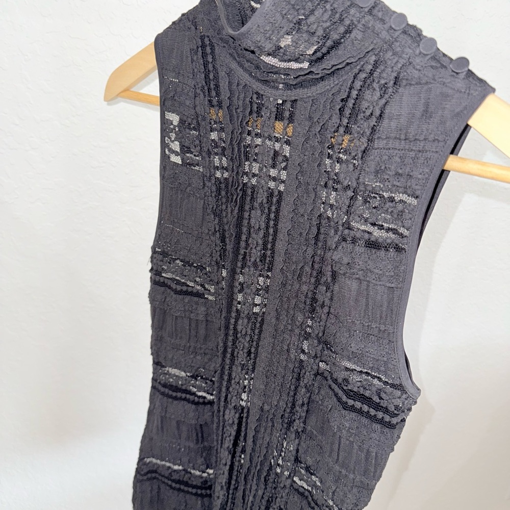 cinq a sept Black Sleeveless Textured Top